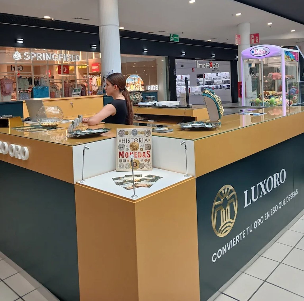 Compro oro en Burgos — Luxoro El Mirador, Centro Comercial El Mirador